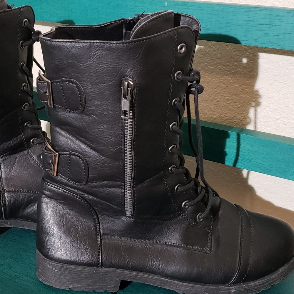 Black Combat type boots